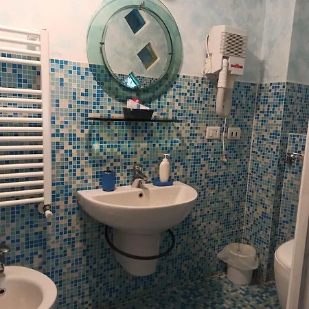 ゲストハウス Caterina 3*