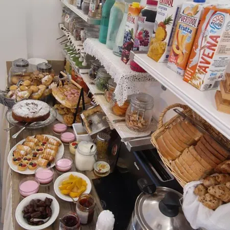 Caterina ゲストハウス